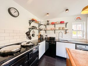 Photo 22- click for photo gallery